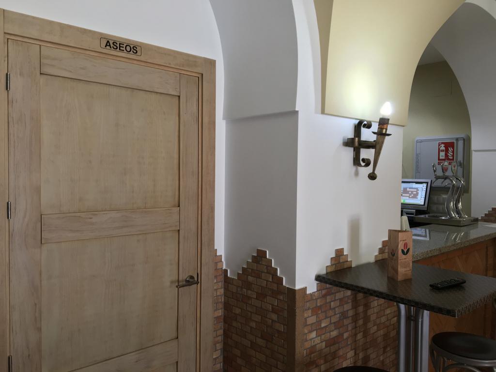 Hostal Los Encinares Villanueva de Córdoba Εξωτερικό φωτογραφία