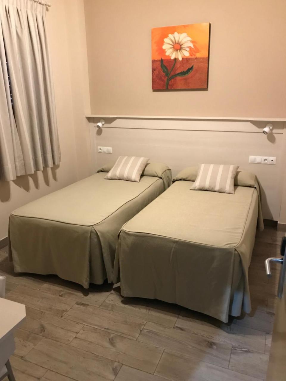 Hostal Los Encinares Villanueva de Córdoba Εξωτερικό φωτογραφία